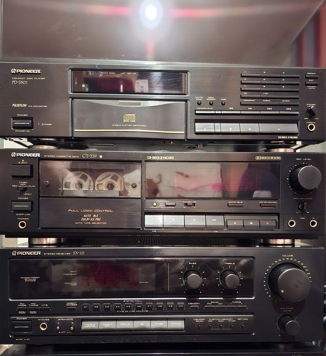 Linie pioneer amplituner cd cu telecomandasi tape deck