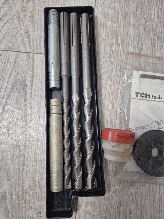 Продаётся комплект свёрел для перфоратора Rotary Hammer zz6610
