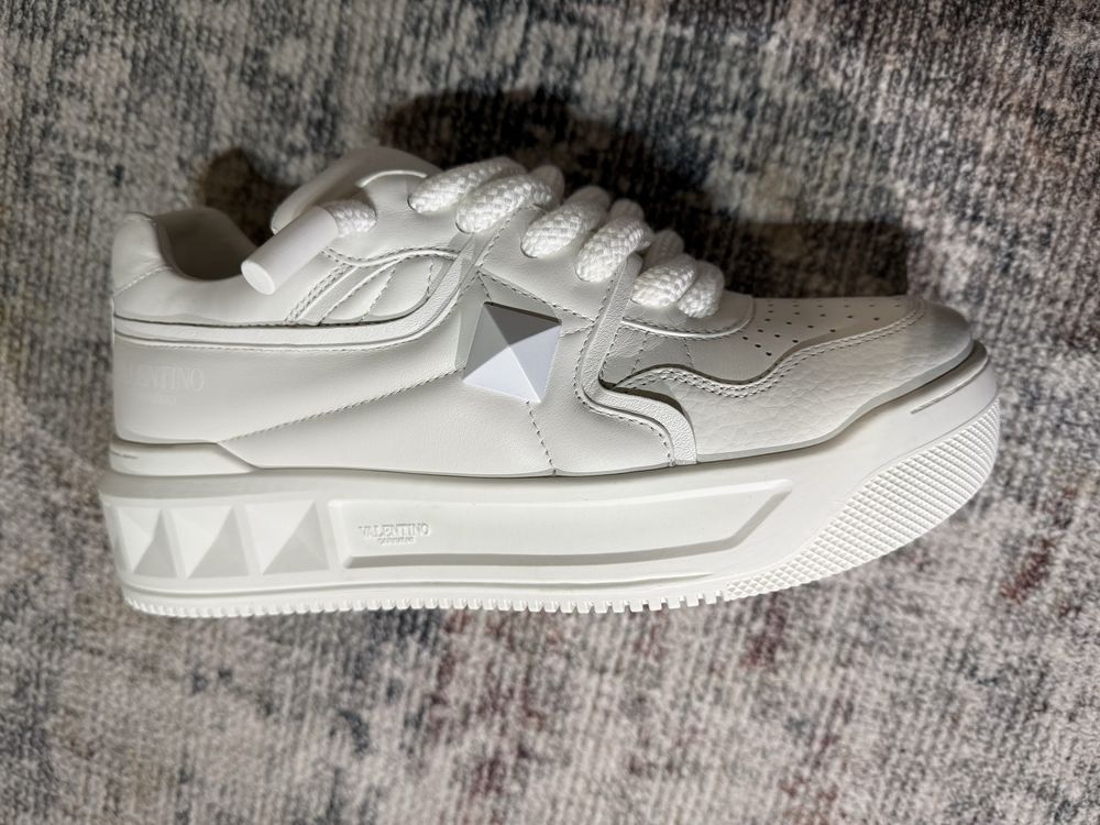Valentino One Stud - 42,5 / 43 номер - мъжки обувки
