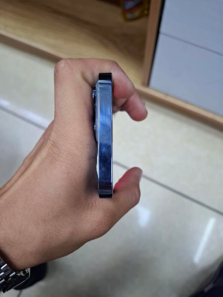 13 pro blue Idial garantiya 1 yil