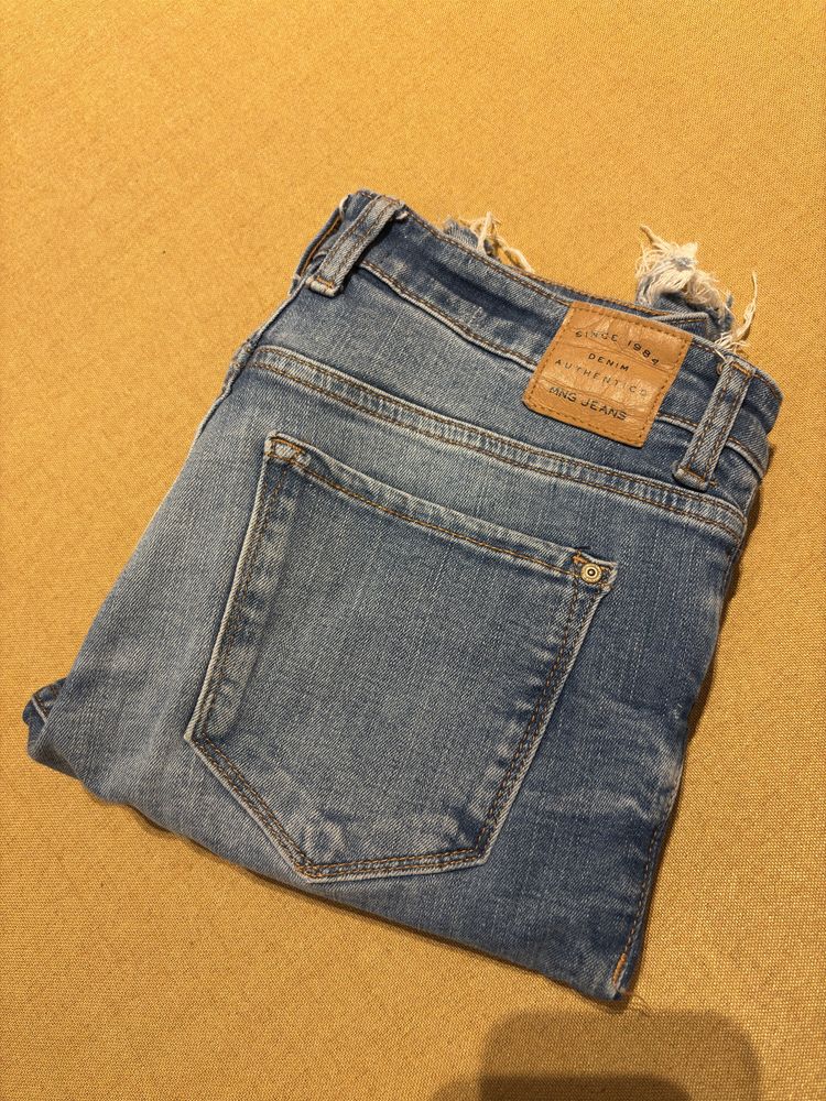 Blugi Mango slim fit albastri