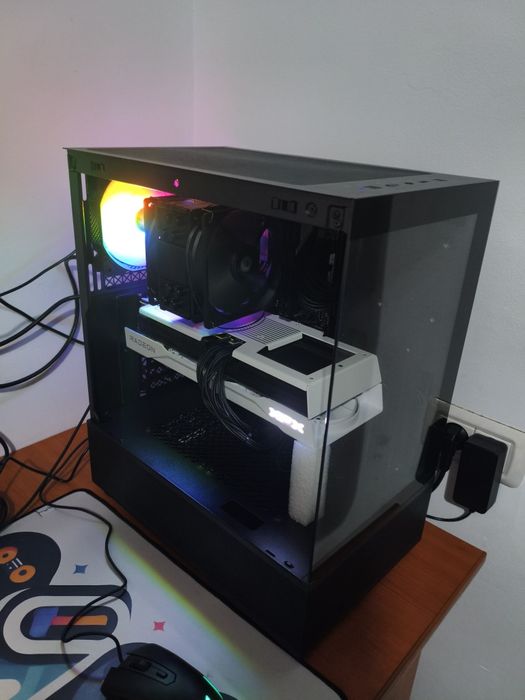 PC gaming Ryzen 5 9600x, RX 9070 XT, 32GB DDR5 6000mhz Cl30