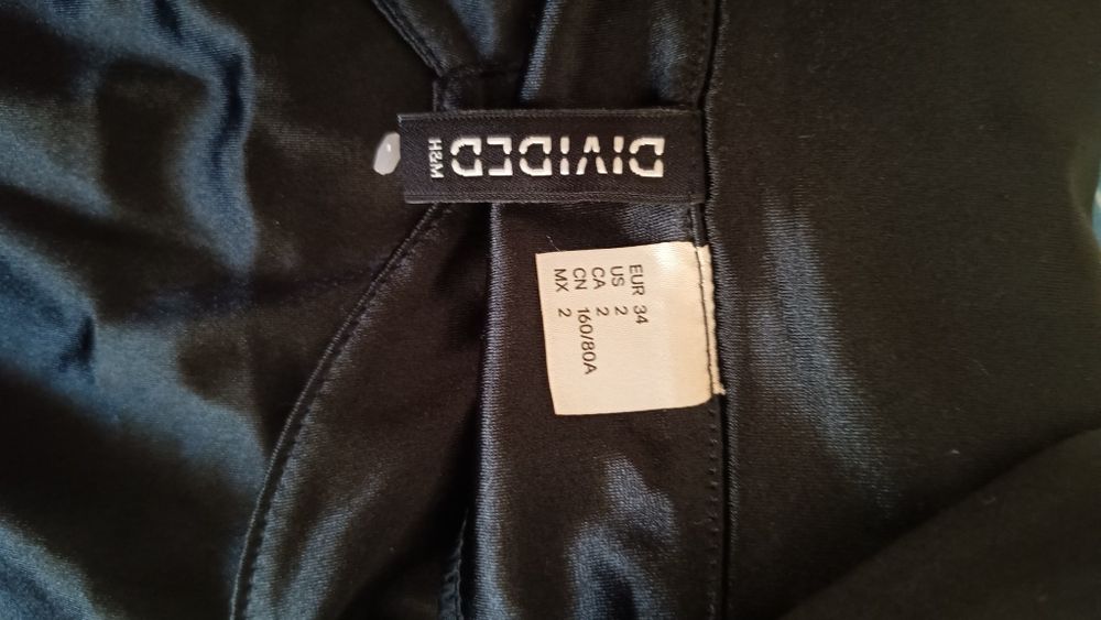 Tricou, rochita, sacou