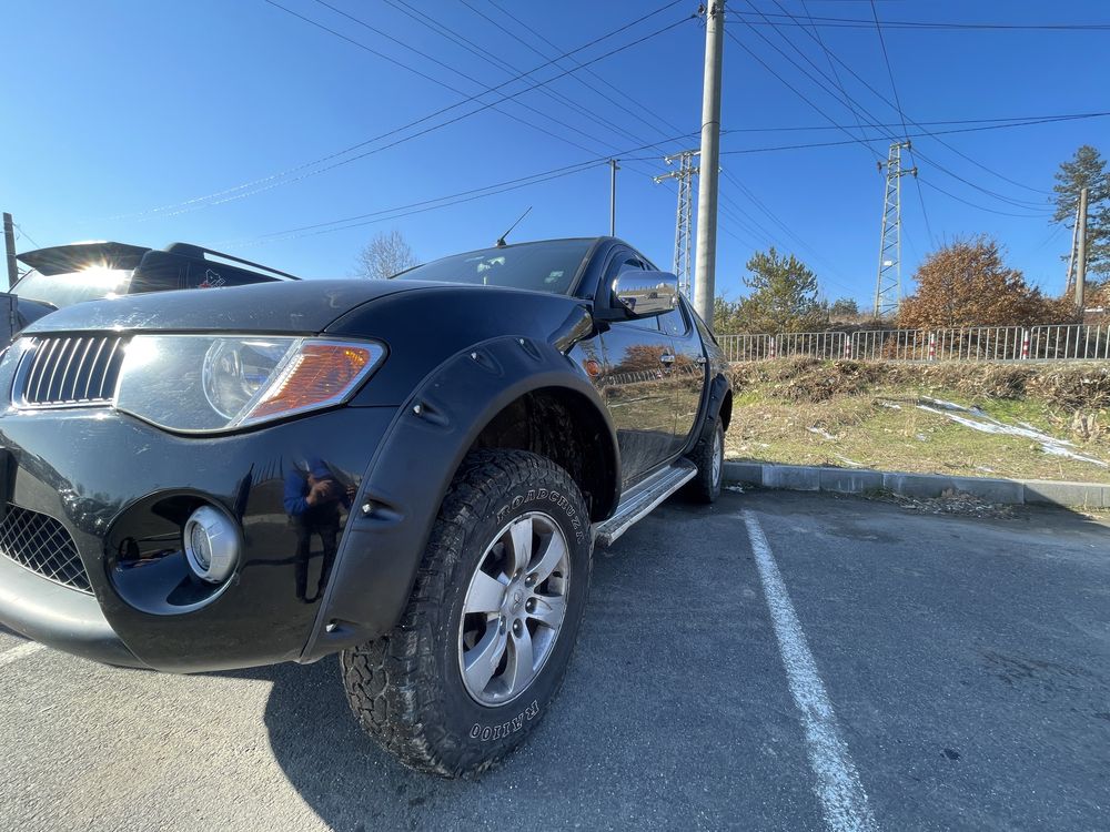 Нови! Уширители/ Раздувки за Mitsubishi L200