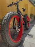 Bicicletă fat bike