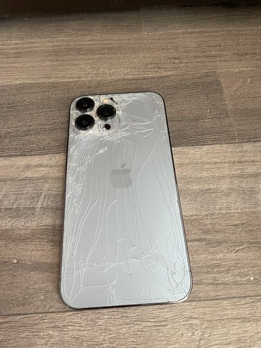 IPhone 13 pro max за части