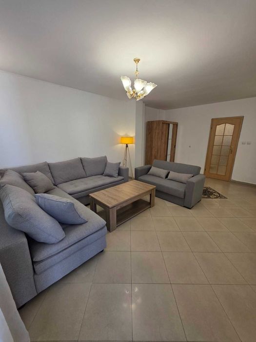 Даваме чудесе 4стаен обзаведен  апартамент в кв. Изток , гр. София