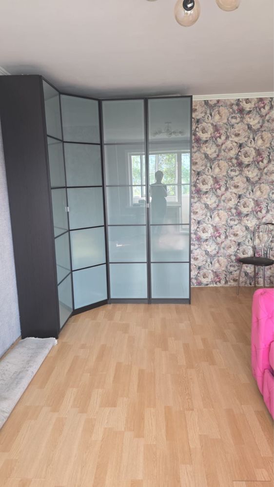 Продам 1 комнатную квартиру .