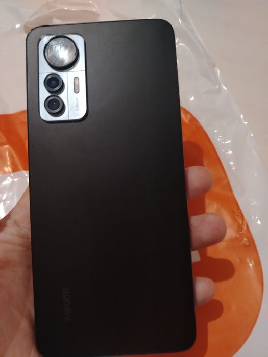 Xiomi 12 lite  128 tali