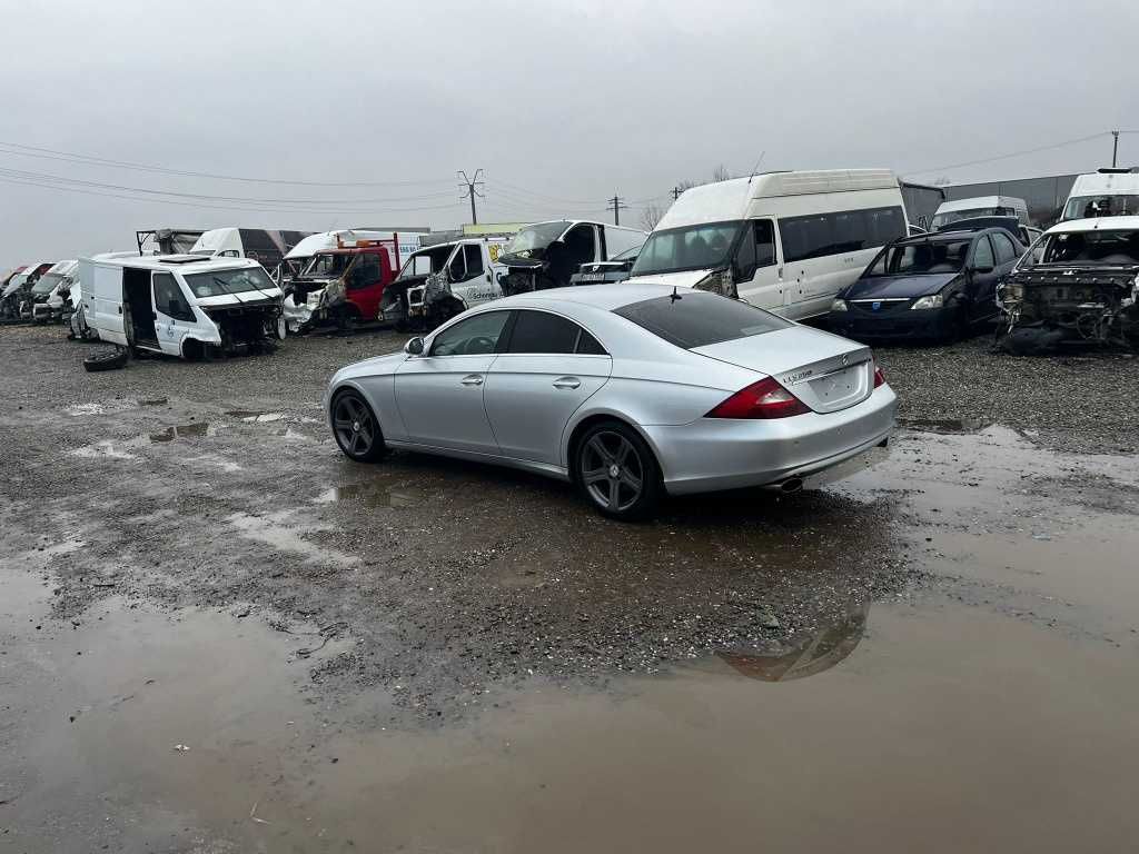Oglinda stanga completa Mercedes CLS W219 2005 HATCHBACK 3500