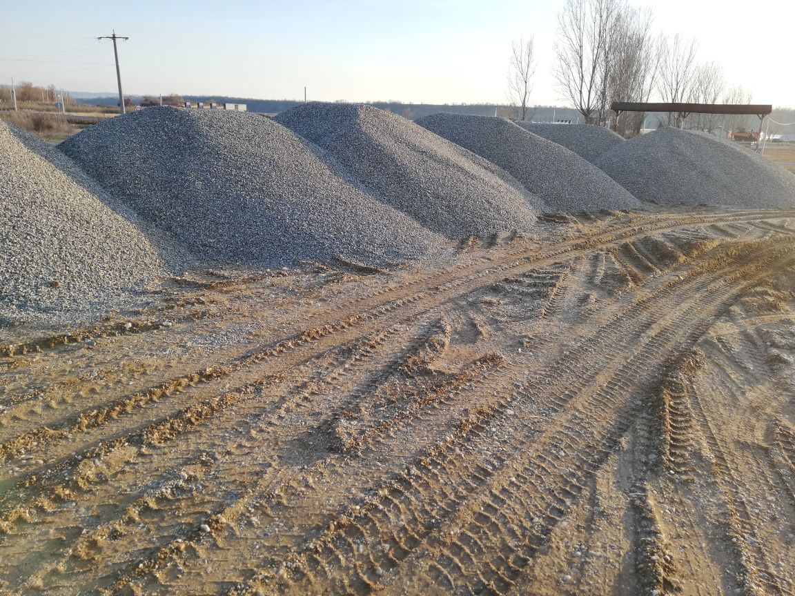 Produse de balastiera, sort, nisip si balast