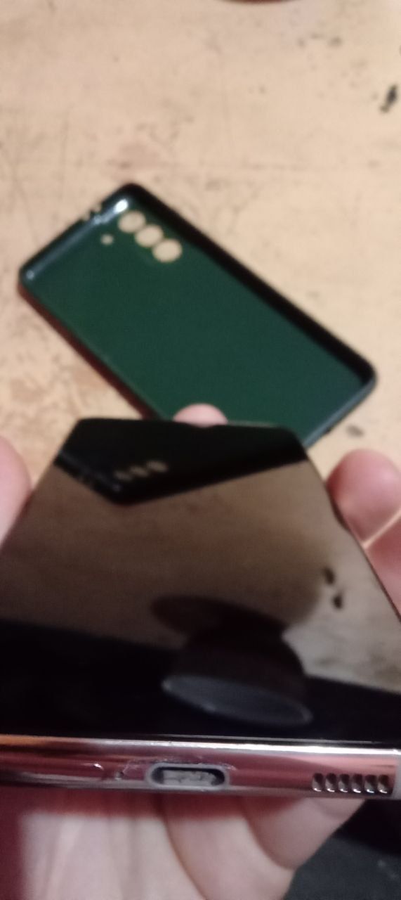 Samsung s21 5g .