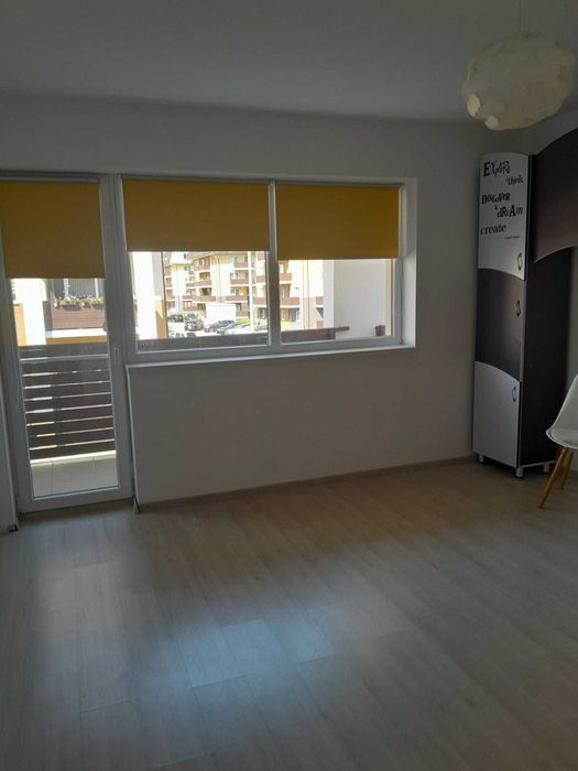 Inchiriez apartament 3 camere sanpetru