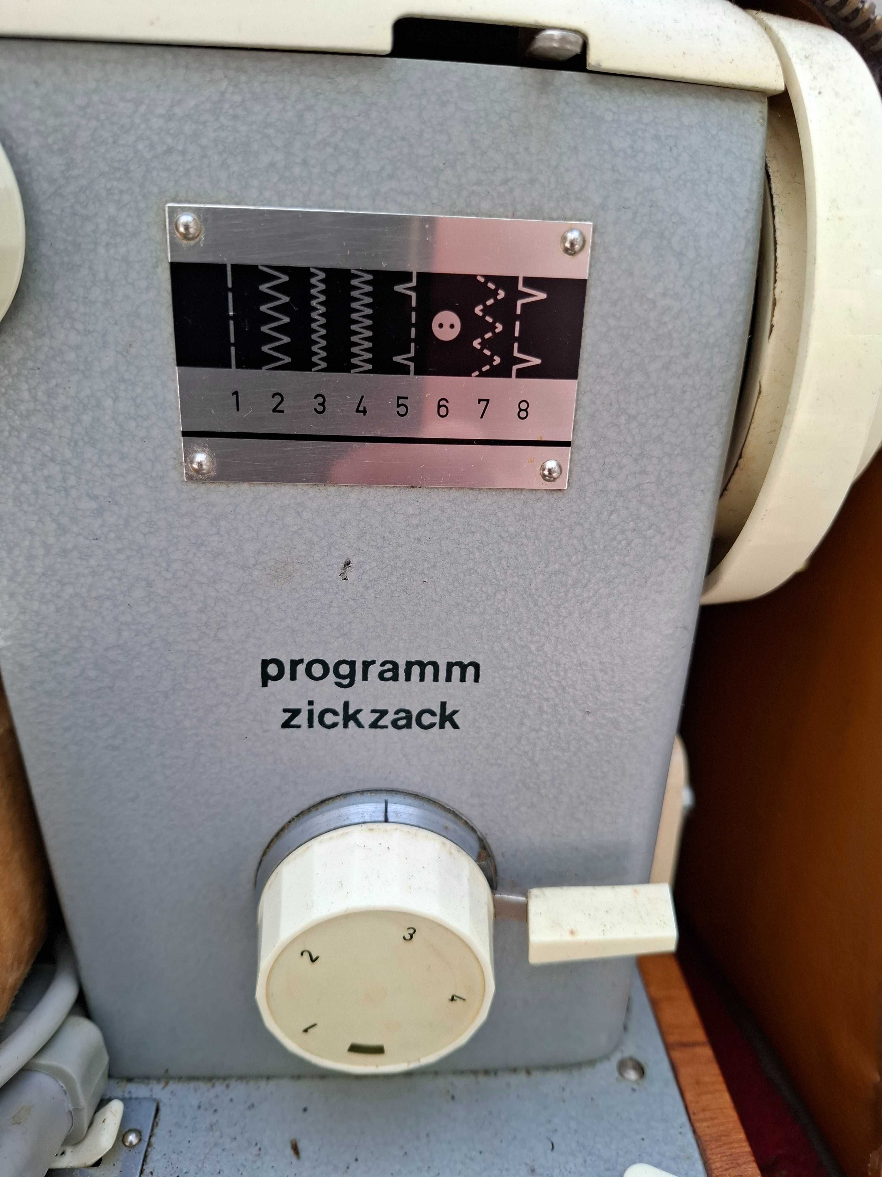 Vand masina de cusut electrica