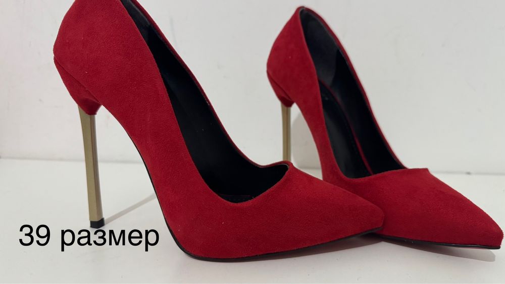 Туфли разные 38;39