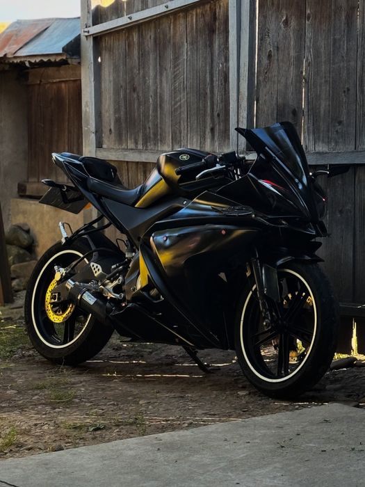 Yamaha yzf r125 2009 negociabil