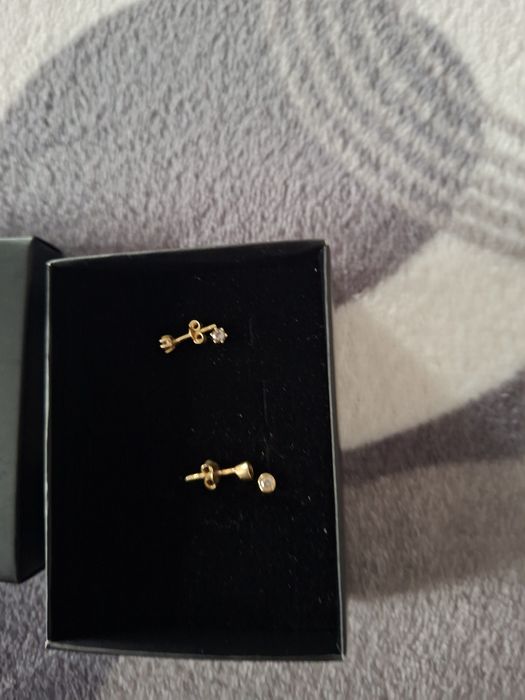 Cercei aur cu șurub