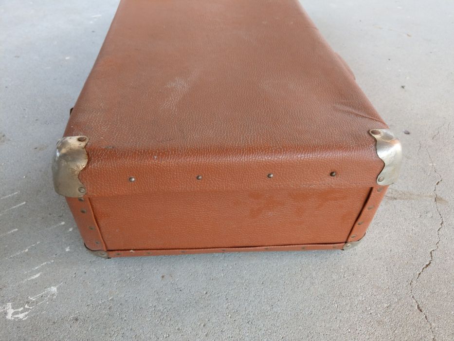 Geamantan STARUINTA de epoca