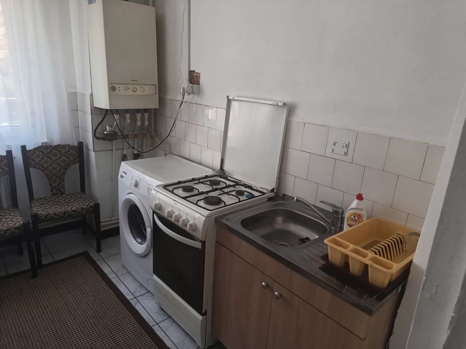 Ofer pentru închiriere apartament 2camere ultracentral