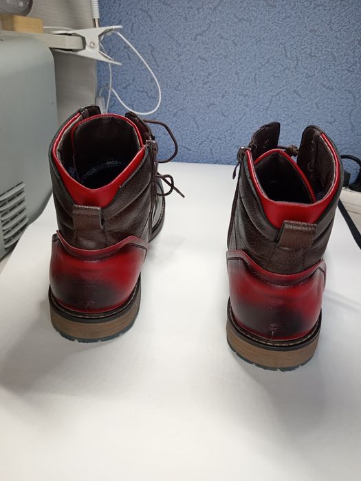 Продам ботинки осенние