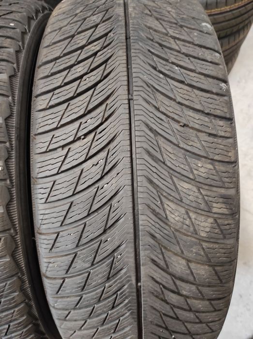 235/55/18 Michelin 4бр