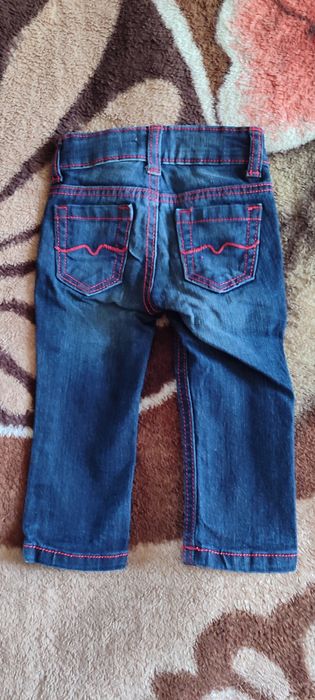 детские вещи хорошие,в отличном состоянии,фирменные,качество на высоте