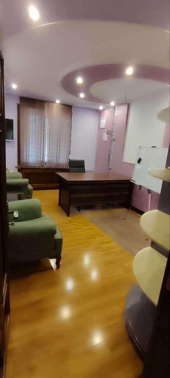 Аренда под Офис Ориентир Ц7 Цум 80м2 1300$