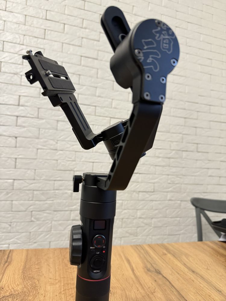 Электронный стабилизатор Zhiyun-Tech Crane-2 с Follow Focus
