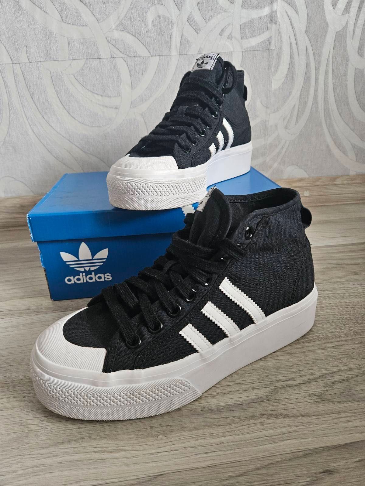 Adidas NIZZA нови