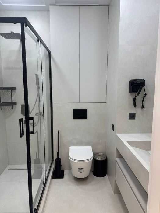 Офис 40 м² в Nest One, Tashkent City — с мебелью и душевой!