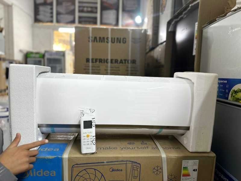 Кондиционер Midea 12” — все размеры есть, со склада, установка есть