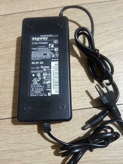 (25,2v 2A Li-ion) на детские самокаты зарядное устройство зарядка АКБ