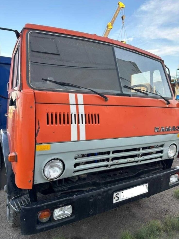 Камаз колхозник самосвал
