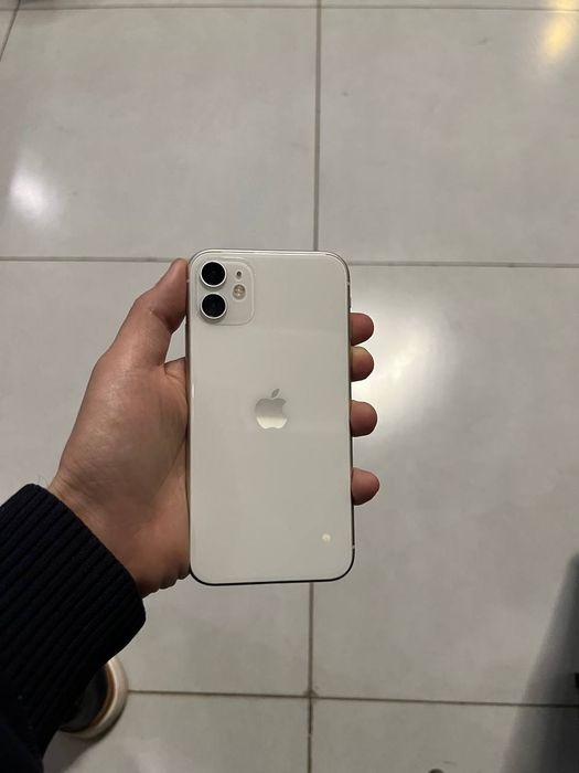 iPhone 11 128Gbb