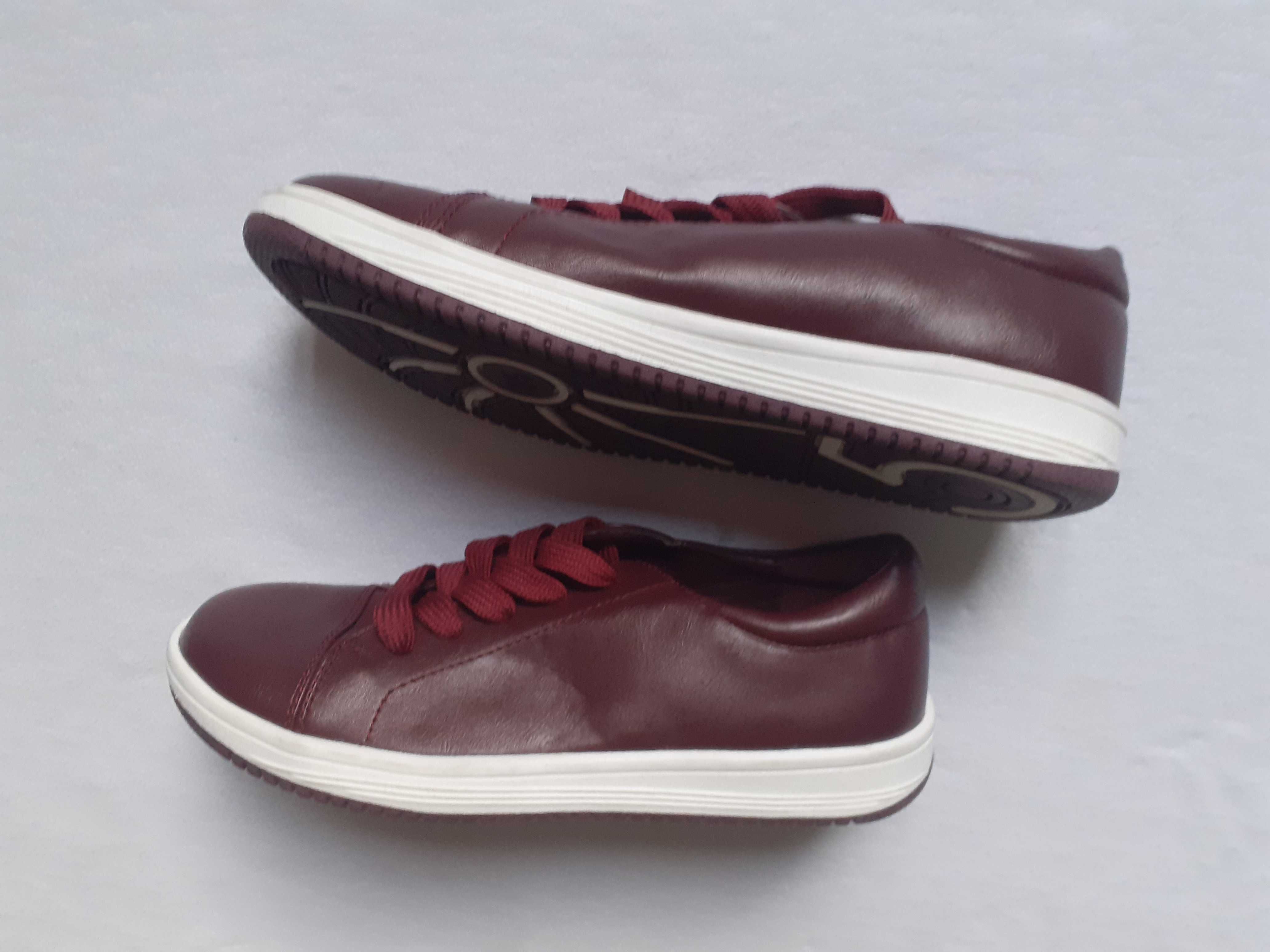 Pantofi The Shoes,marime 35 (22,5cm),limba cu blanita la ext,grena,noi
