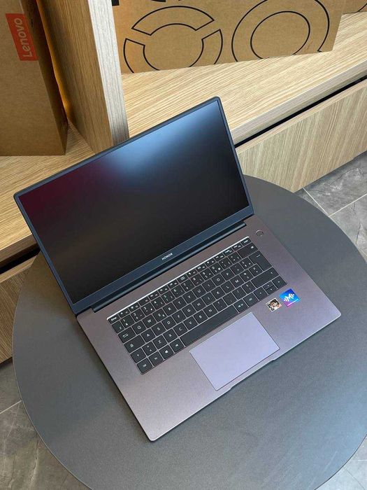 Новый офисный ноутбук HONOR MagicBook 14 с гарантией