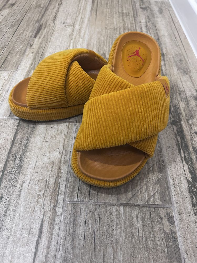 Чехли Jordan Air