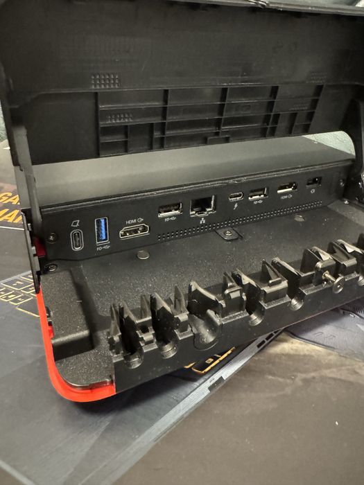 Unitate mini pc Lenovo i5 gen11, 16GB RAM,SSD 256GB Virtualbox/machine