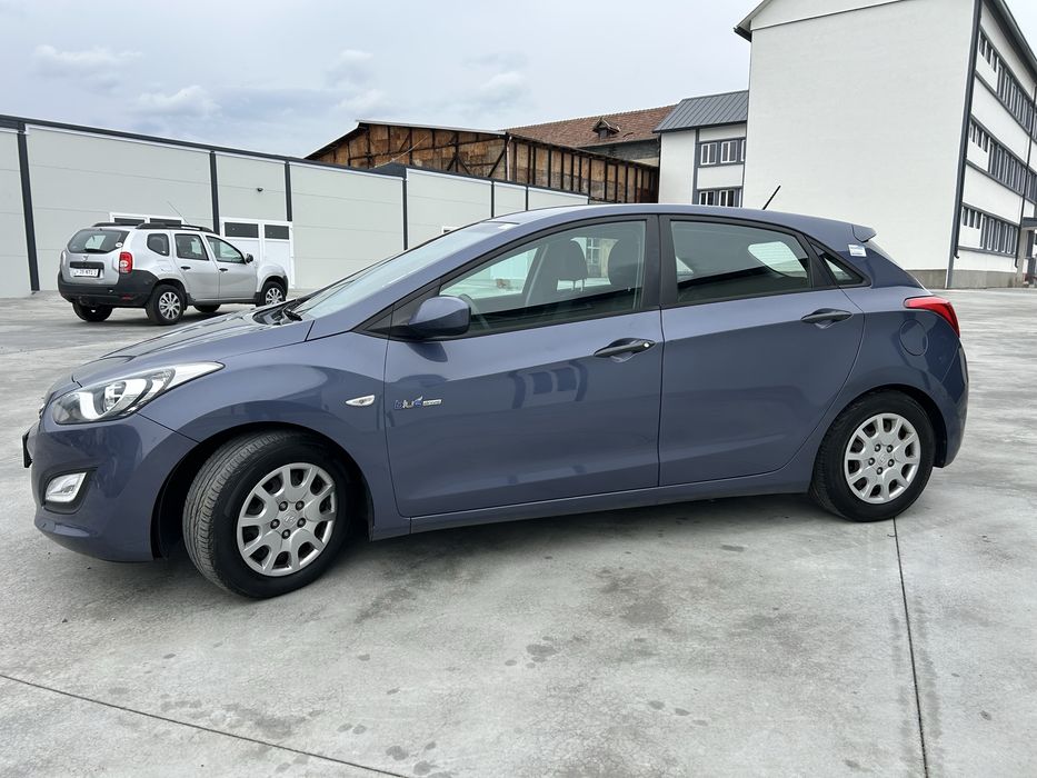 Hyundai I30//Euro5//Diesel//Manual 6+1