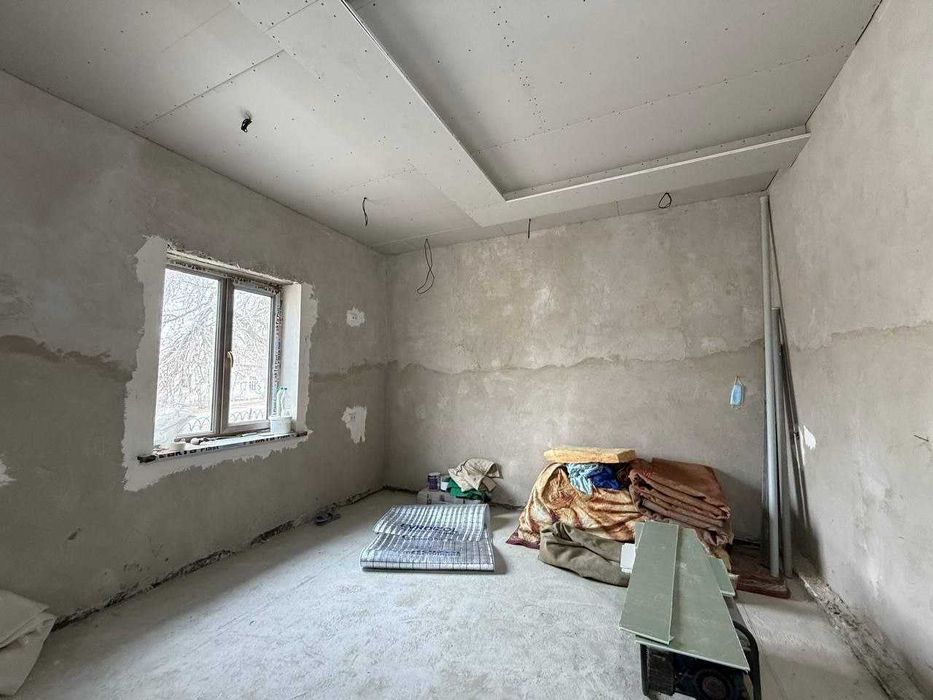 3,3 sotixli uchastka sotiladi.