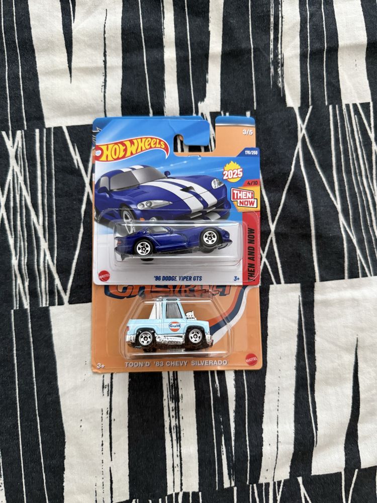 Hot wheels колички