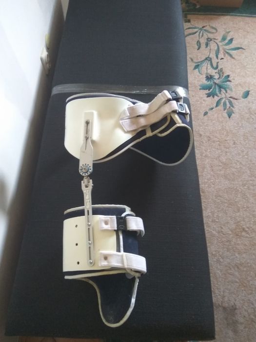 Vând orteză de șold