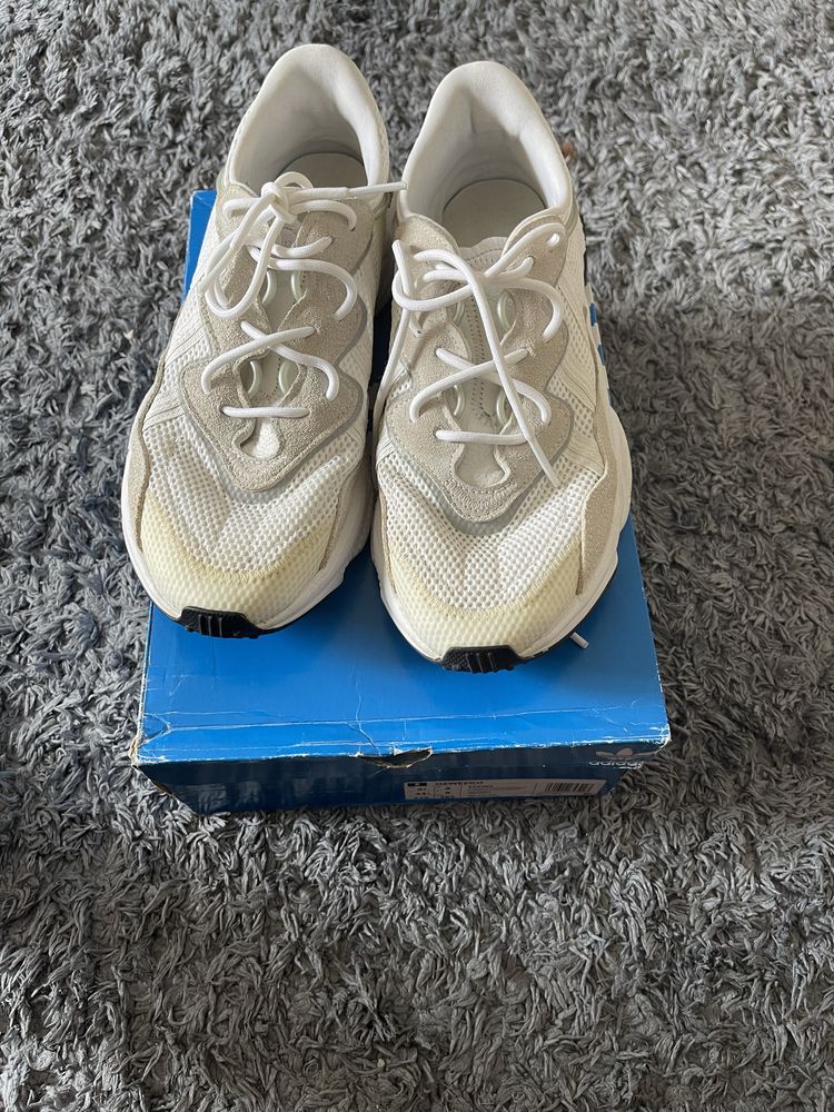 Adidas Ozweego cu cutie