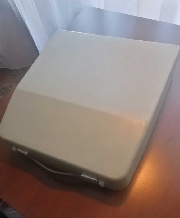 Mașina de scris Brillant Comfort 100 japoneza