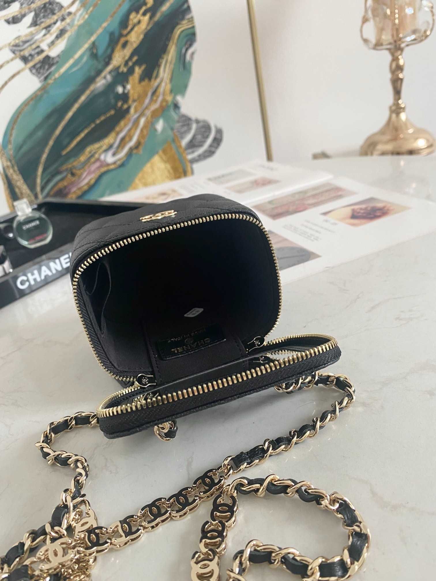 Chanel Vanity bag mini - chained/premium/mini&small