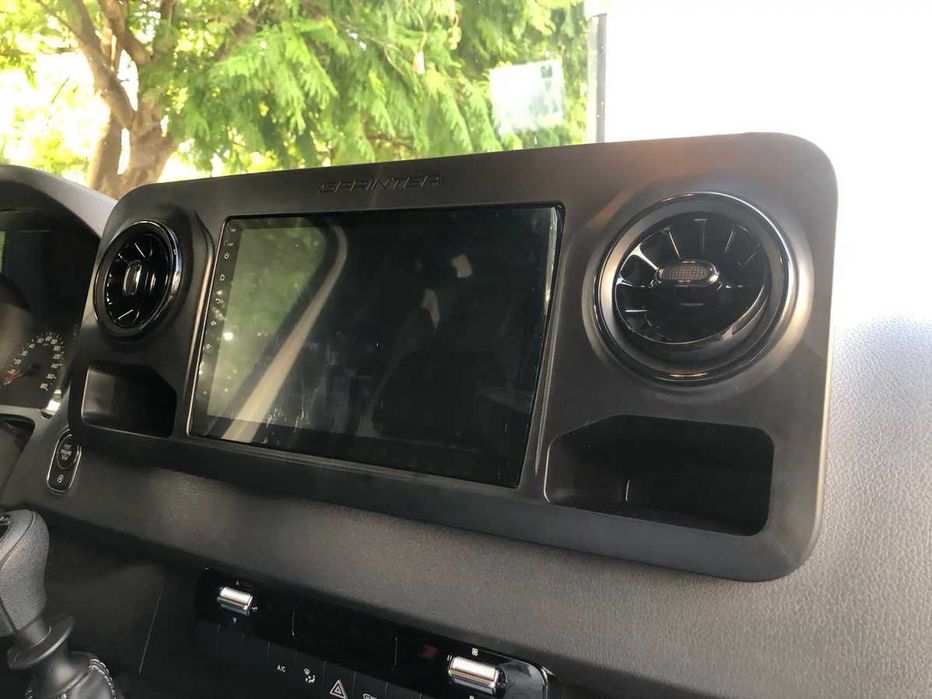 OFERTA Navigatie Android Mercedes Sprinter W907 W910 Carplay Auto QLED