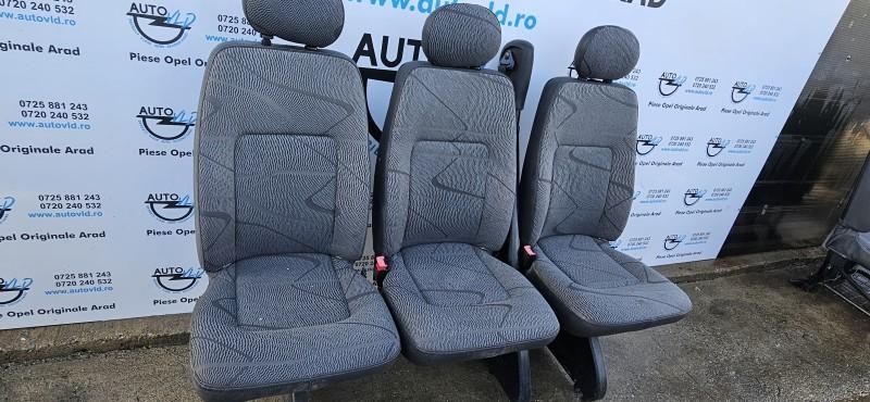 Bancheta spate cu trei locuri Renault Master