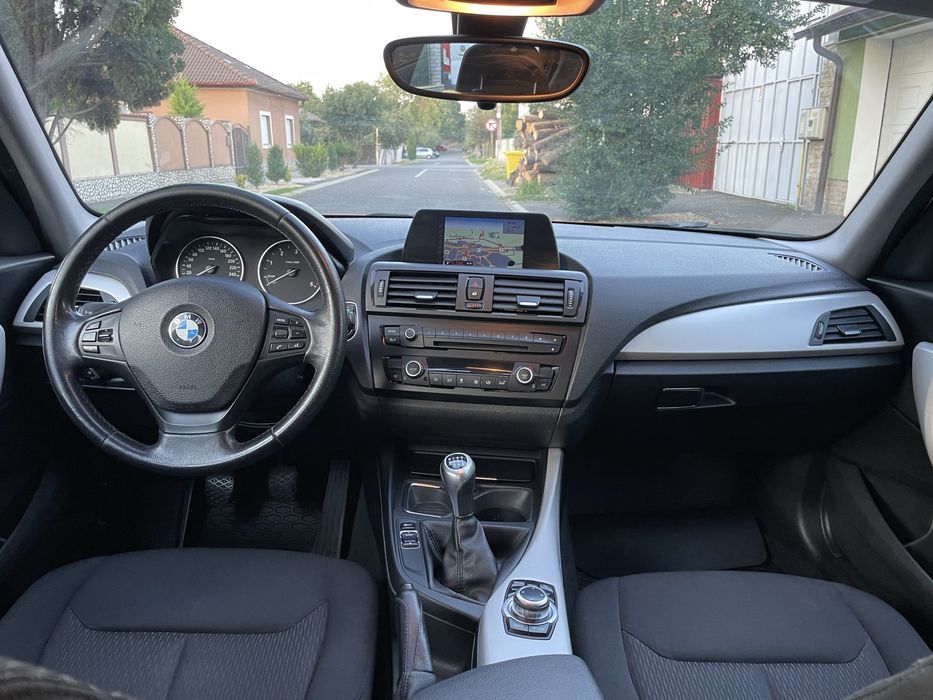 Vând BMW 116d Efficient Dynamics Edition