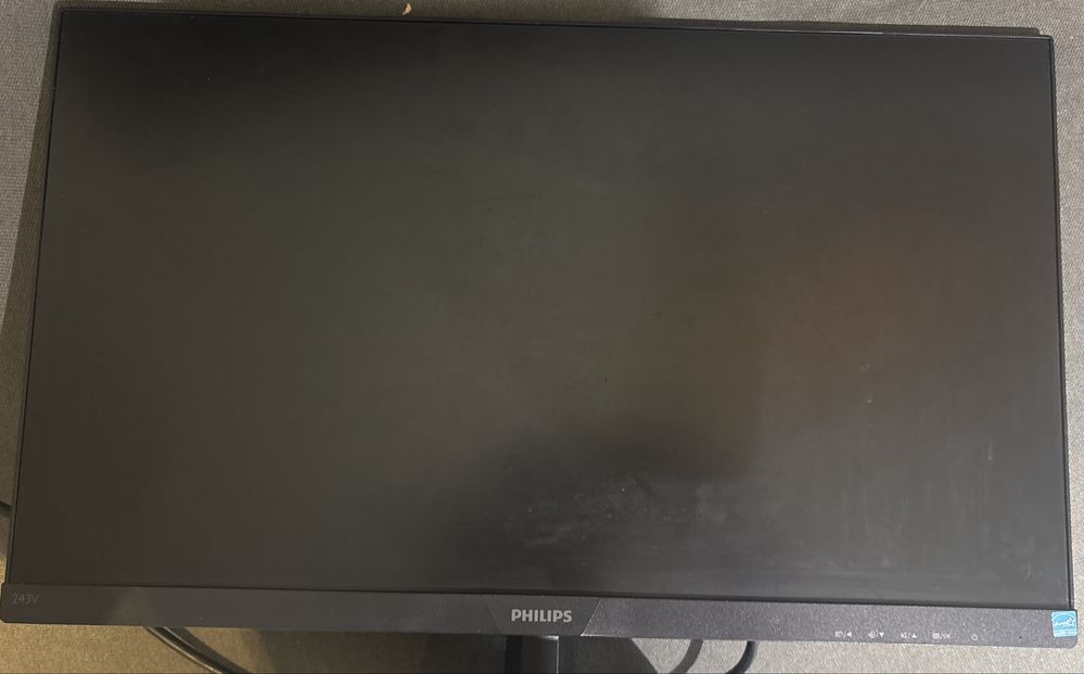 Продавам монитор Phillips 24'