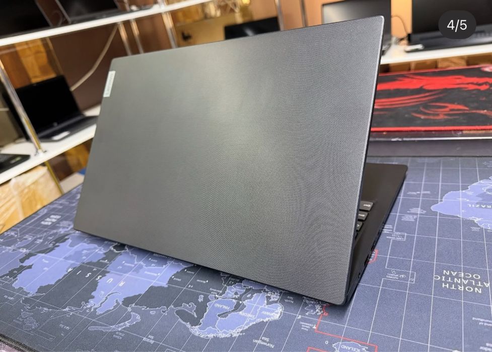 Ноутбук Lenovo V15 - Ryzen 5-7520U/8Gb/SSD512Gb